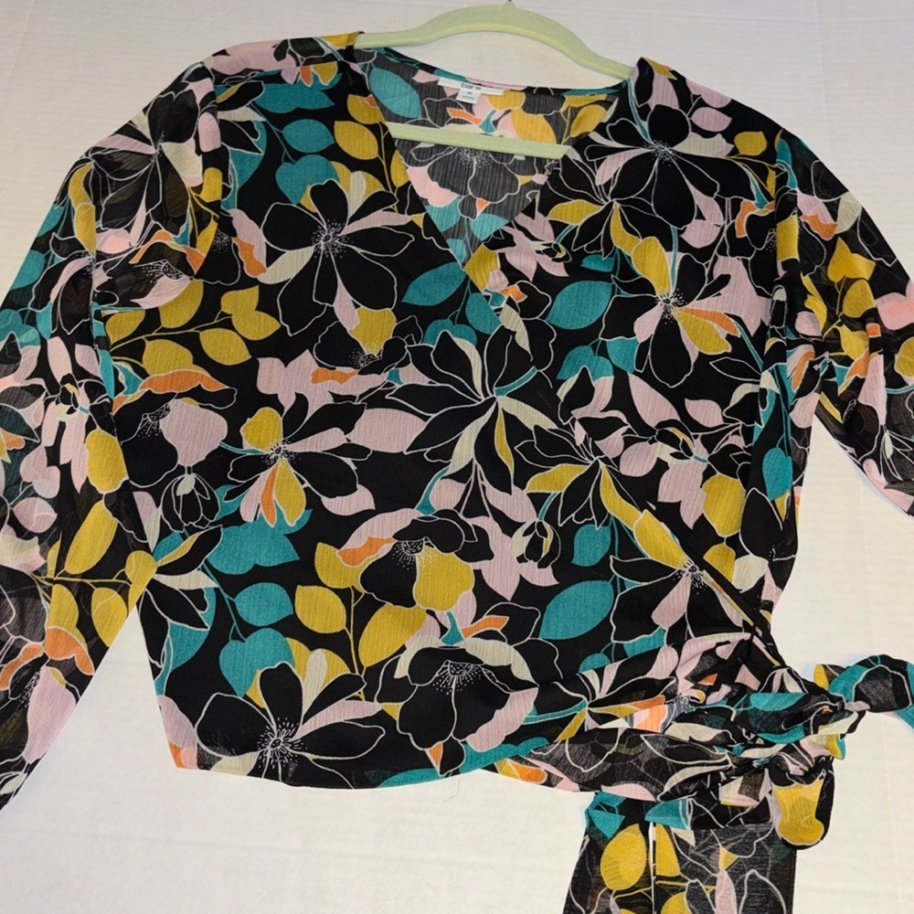 Bar 111 Brand Multi Colored Wrap Style Blouse Size Xl With Smocking On Cuffs